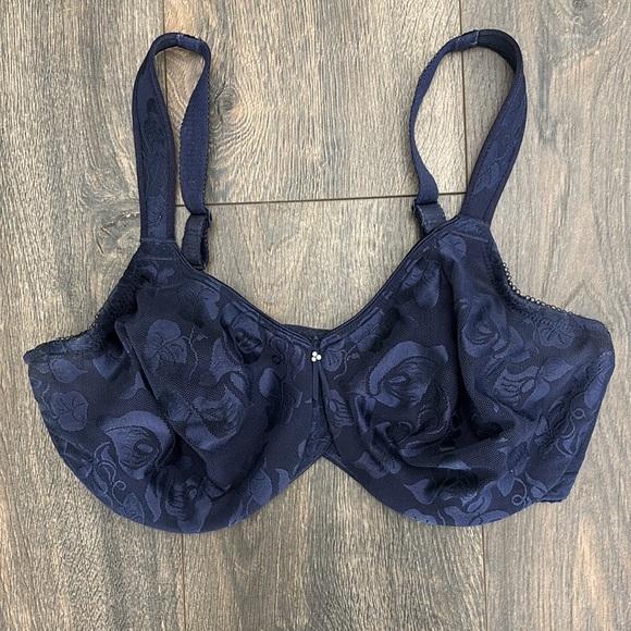 Wacoal Awareness Full Coverage Underwire Bra’s - Picture 5 of 7